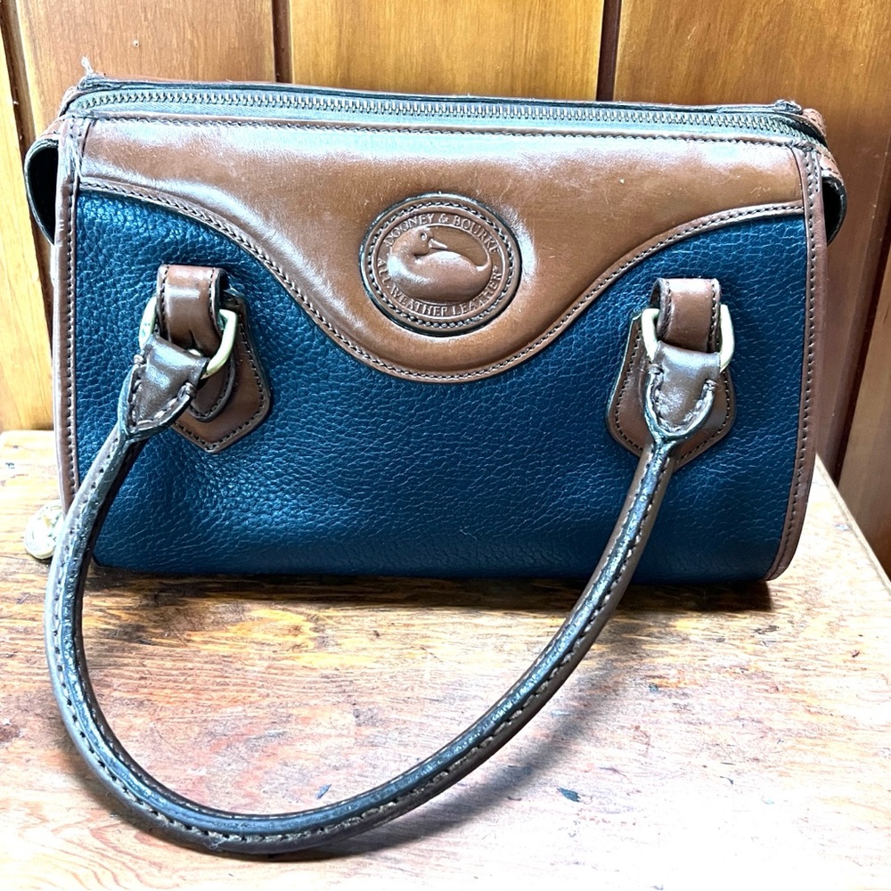 Vintage Dooney & Bourke All Weather Leather Black & Brown Satchel Handbag 👜 Nice